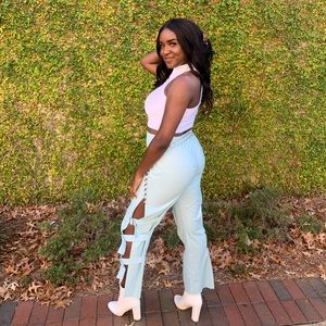 Meet your Posher, Maya